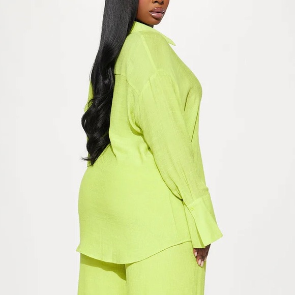 NWT Fashion Nova 'My Moment Gauze' wide arm green buttonup long sleeve top - Picture 6 of 11